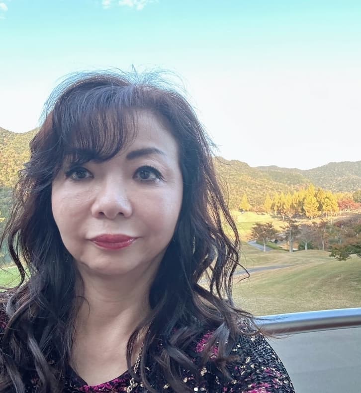 「誰か連れてってー！」ゴルフに夢中なあの人気女性芸人が家族愛たっぷりのYouTube配信