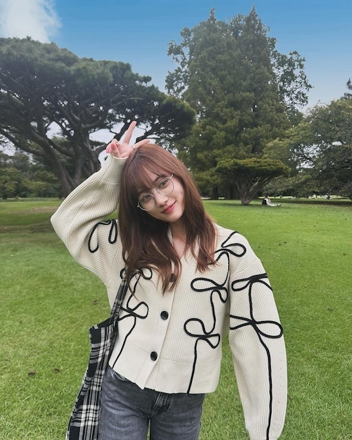 元乃木坂46の大人気タレントが彼女感溢れる可愛すぎるショットを公開