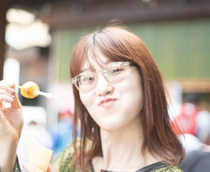 女子バレー「可愛すぎる」美人バレー選手が京都で魅せた“団子ショット”が話題沸騰！