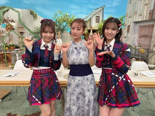 高橋みなみ、東海テレビ”スイッチ!”にAKBの後輩と出演しみんなでパシャリ!