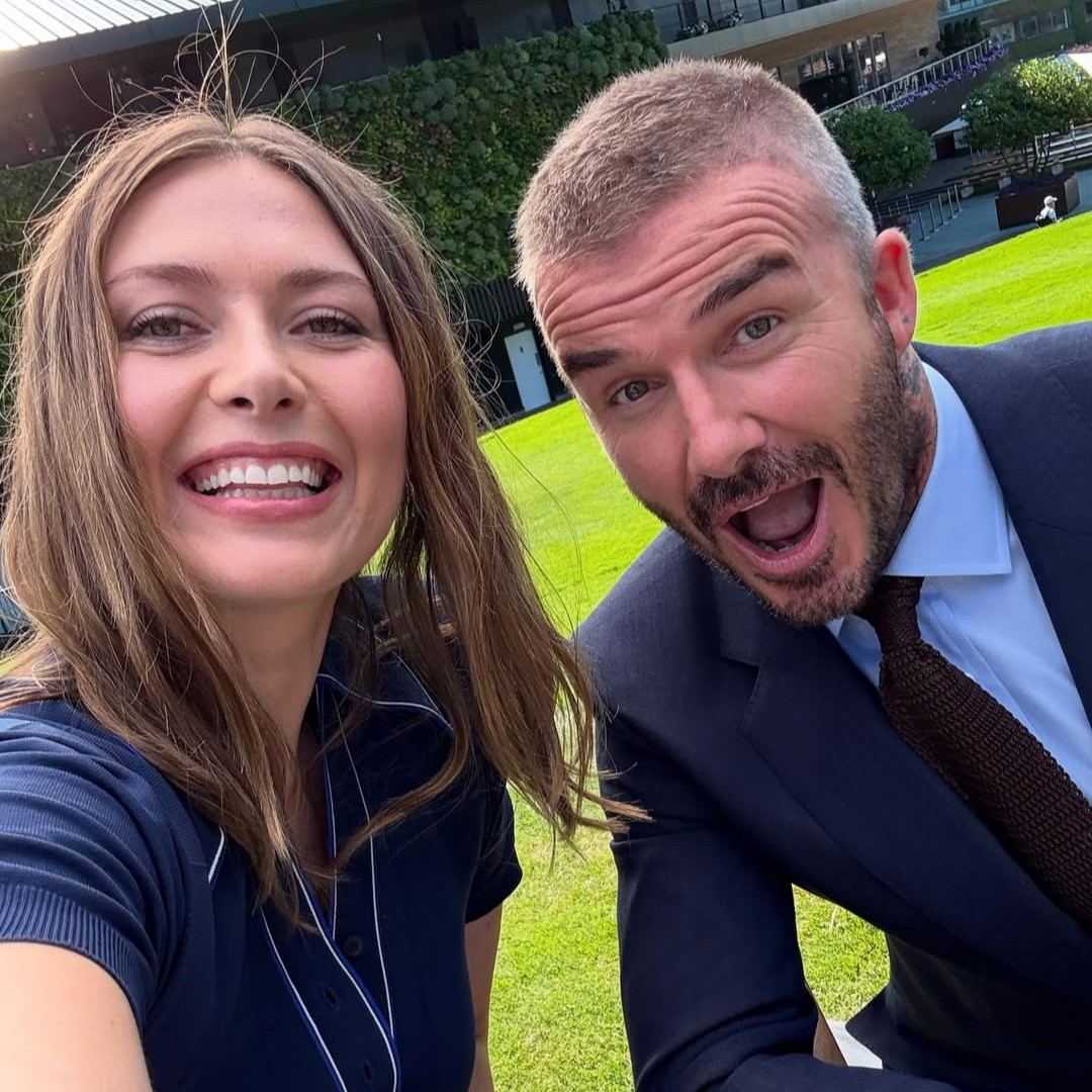 ”ロシアの妖精”と呼ばれたあの〇〇がサッカー界の貴公子と豪華2ショットを公開！