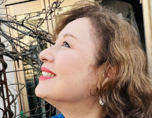 キャシー中島、自宅屋上のオアシスを紹介　桜との別れに「泣きながら切った」