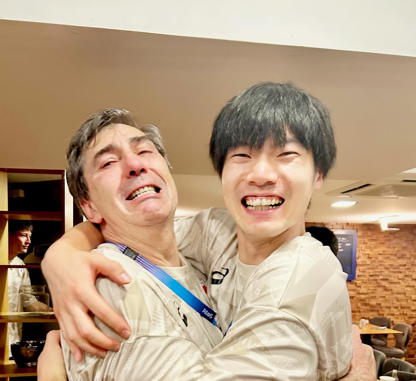 「ブラン監督、ありがとうございました！」大塚達宣とブラン監督の2Sが反響