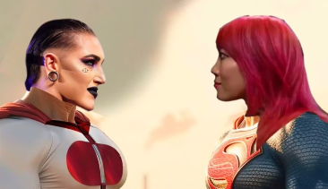 「最強超人降臨！？」WWE ASUKA、スーパーマン姿でファンを圧倒！