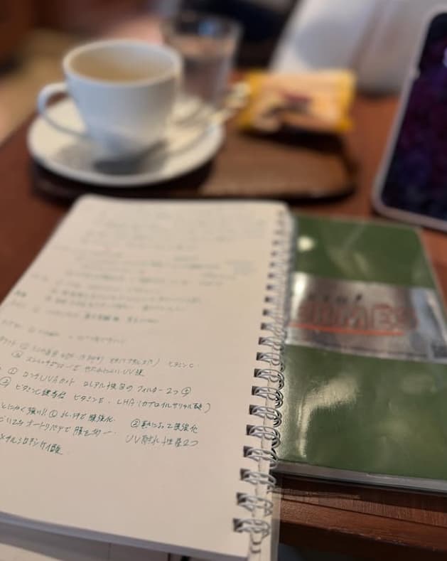 「さすが先生‼」友利新YouTubeの裏側にある努力に心打たれる投稿が話題