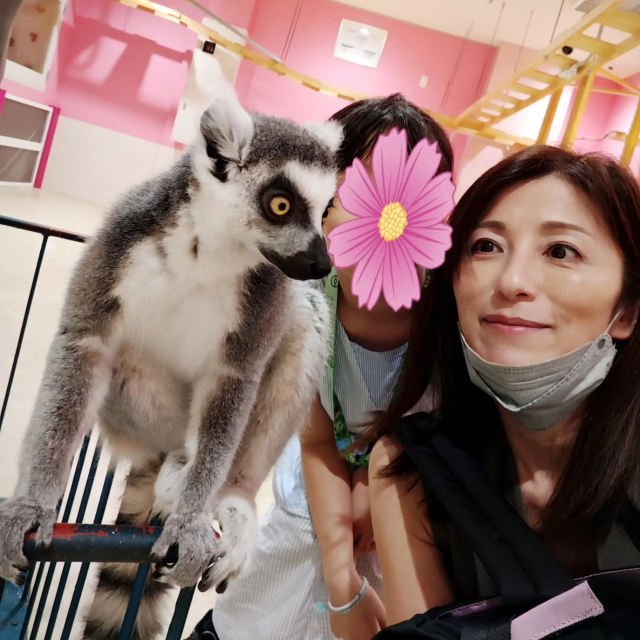 激カワアニマル大集合!?美魔女フリーアナ、話題の