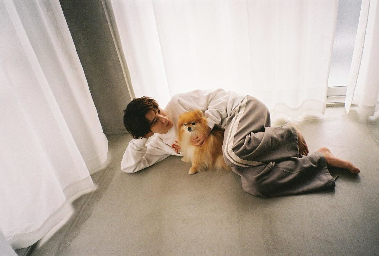 Snow Man・渡辺翔太と犬の2Sが話題📸「かわいいの大渋滞だよ〜」