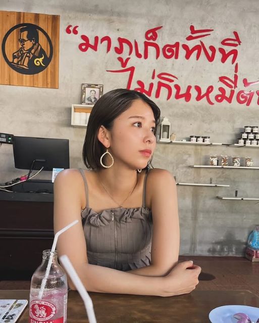 ももクロ・玉井詩織、『年始はタイ』へ！美肌あらわなキャミソールショットにファン歓喜！