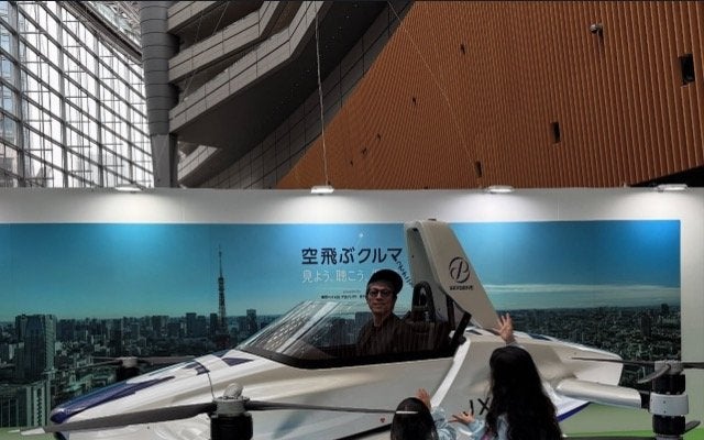 田村淳、「空飛ぶ車」に感動し娘たちに熱いメッセージ　「まずは触れて、自分の人生に必要か判断して」