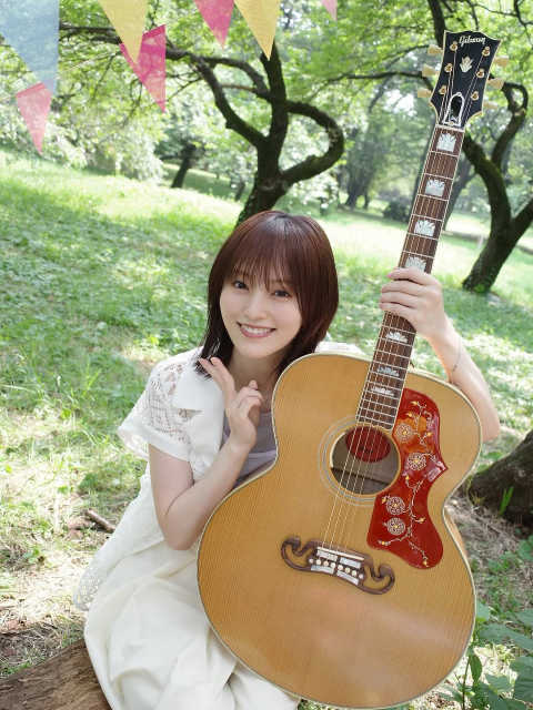 "「18歳くらい？」って言われて、満足気な私でした(笑)"山本彩、CM撮影の裏話＆激カワショット投稿にファン大注目！