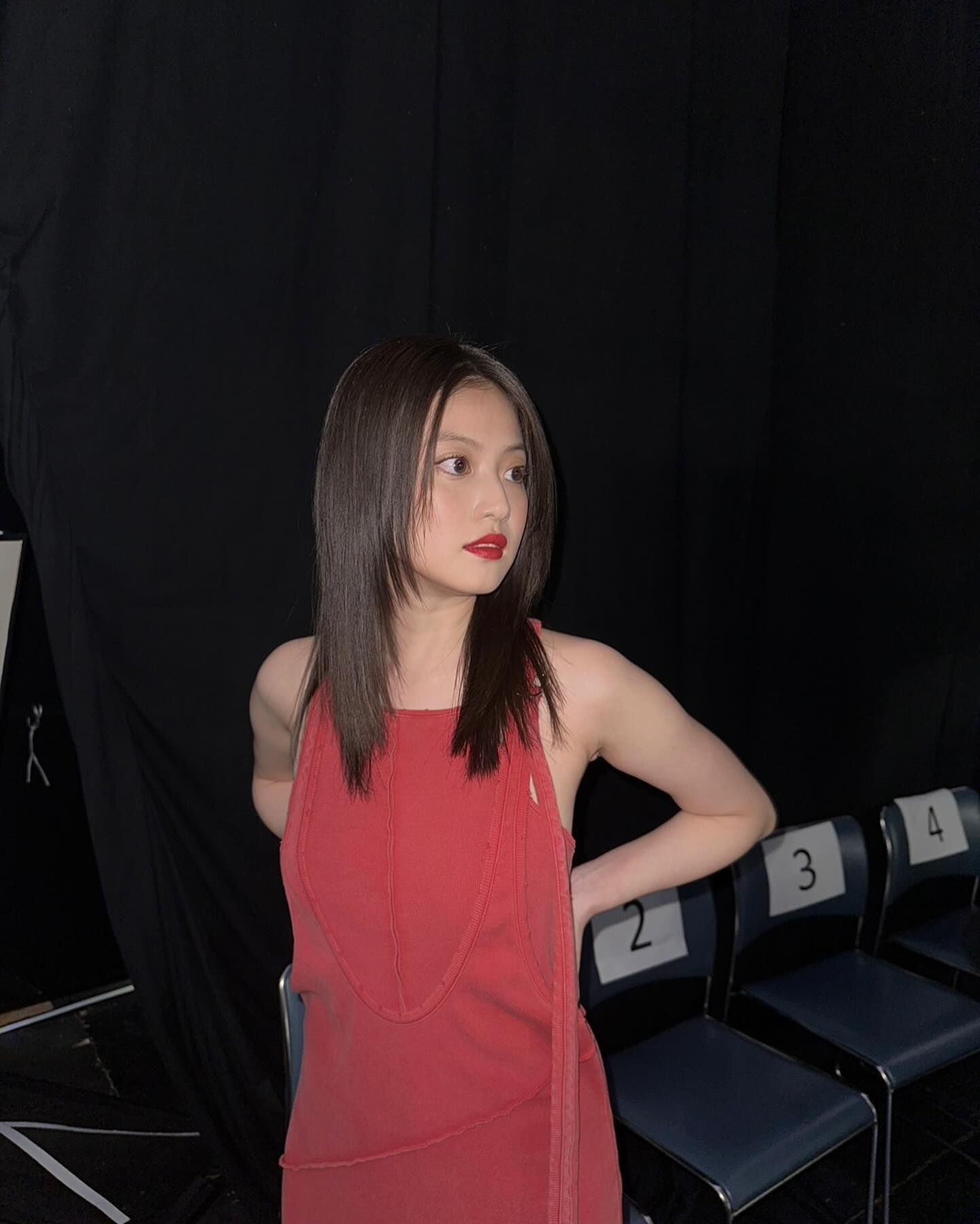 今田美桜が色っぽいドレス姿を披露「色気すごすぎます」「美の究極体」