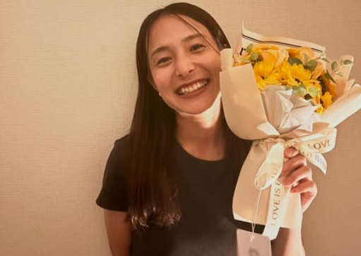 「お誕生日おめでとう！」美女サッカー選手、