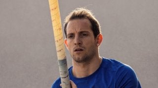 棒高跳び選手ルノー・ラビレニ、誰よりも高く飛べる理由
