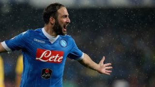 ユベントス移籍のイグアイン、目標は三冠達成…ナポリのファンには謝罪