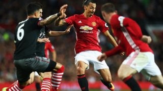 開幕連勝のユナイテッド、モウリーニョ監督はファンとの関係改善を喜ぶ