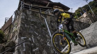 レッドブル・ホーリーライド、尾道の坂で初開催…永田隼也が初優勝