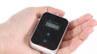 アウトドア用CO計測器「キャンプ用一酸化炭素チェッカー」…ドッペルギャンガーアウトドア