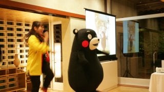 【動画】くまモン、ダンスをフランス大使公邸で披露…しかもフランス語バージョン