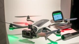 GoProのドローン「Karma」で新しい映像表現が可能に…「カメラって手で撮るだけですか？」