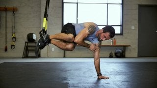 全身を鍛えられるプロ仕様のサスペンショントレーナー「TRXプロキット」