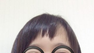 吉岡里帆が瓶底メガネの出っ歯ちゃんに！SNOWで4変化ショット