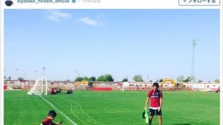 セビージャ・清武弘嗣、愛息子に2カ月ぶりの再会「成長を感じてます」