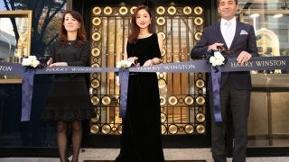 石原さとみ、1億9000万円のジュエリーに「身が引き締まる」…ハリー・ウィンストン名古屋店がリニューアルオープン