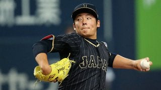 侍・松井、3者連続空振り三振の完璧救援　打線は直後に好機作るも無得点