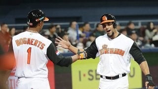 韓国スタンド沈黙　オランダ・オドュベルに5点目となる2ラン被弾