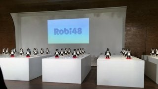あなたも虜に？可愛さあふれるロボット『ロビ2』初お披露目