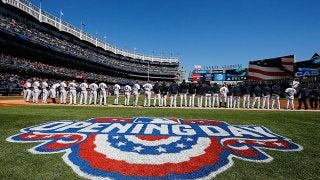 メジャーリーグ開幕日は祝日に値する？　特別な日を彩るさまざまな演出とは