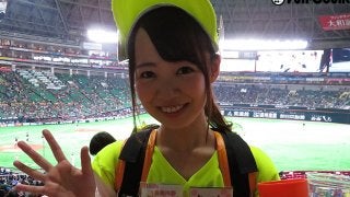 「福岡発　売り子名鑑」水色リボンのポニーテールが目印、20歳アイドル系女子
