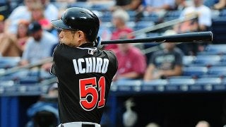 イチロー代打でニゴロ、通算3034安打のまま　マ軍は6回に6得点で逆転勝利