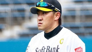 ソフトバンク内川ヒヤリ！　練習中に打球直撃で病院直行も試合は出場へ