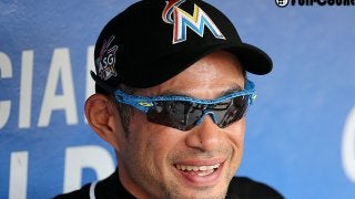 マーリンズ、イチロー3000安打達成記念セレモニー開催もベンチスタート