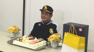 ソフトB工藤監督、54歳誕生日で背番号「54」デスパに期待「今日も打って」