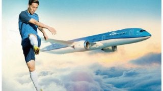 オランダ1部リーグ所属の小林祐希、KLMオランダ航空とパートナー契約