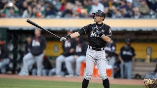 イチローにブーイング続けた敵地ファンが変化？　米紙特集「渋々リスペクト」