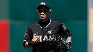 43歳イチローに「脱帽」も…米メディアが“衰え”指摘「強肩よ、安らかに」