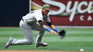 捕球場所はもはや完全に左翼!?　若き名手が遊撃定位置から35M“走破”超美技