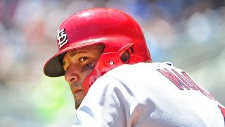 メジャーNO1捕手モリーナの衰えぬ肩　“座り投げ”→二盗阻止に「怪物」の声