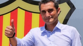 バルセロナ新監督にチラつく「ベニテスの大失敗」との不吉な共通点