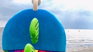 第3形態披露のロッテ新キャラ「謎の魚」海へ帰る　「6月末頃に戻ってこようと…」