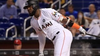 マーリンズが序盤6点差からのサヨナラ勝ち、オズナが殊勲打