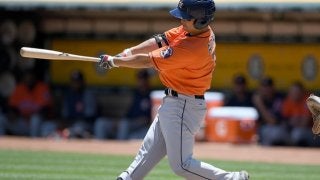 青木宣親のメジャー初登板、重要な働きに監督は感謝「チームに徹してくれた」