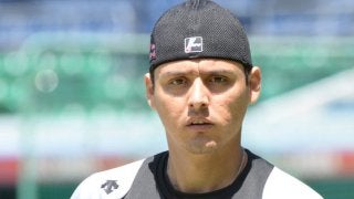 楽天が巨人から内野手クルーズを金銭トレードで獲得、背番号は「67」