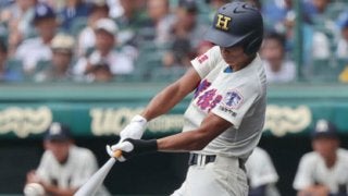 バットを刀のように。花咲徳栄の「サムライ」西川愛也が放つ必殺打撃