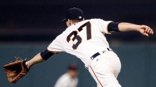 【MLB】本拠地ファンも大拍手　27歳内野手の美技、これぞ「グラブトスの技」