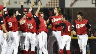 エルドレッドがサヨナラ打！広島東洋が4点差を覆して優勝マジック24！