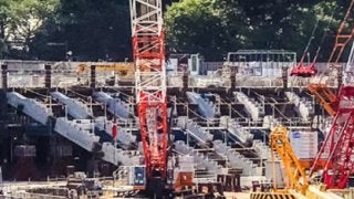 新国立競技場にサッカーファンの疑問。スタンドがなだらかすぎないか？